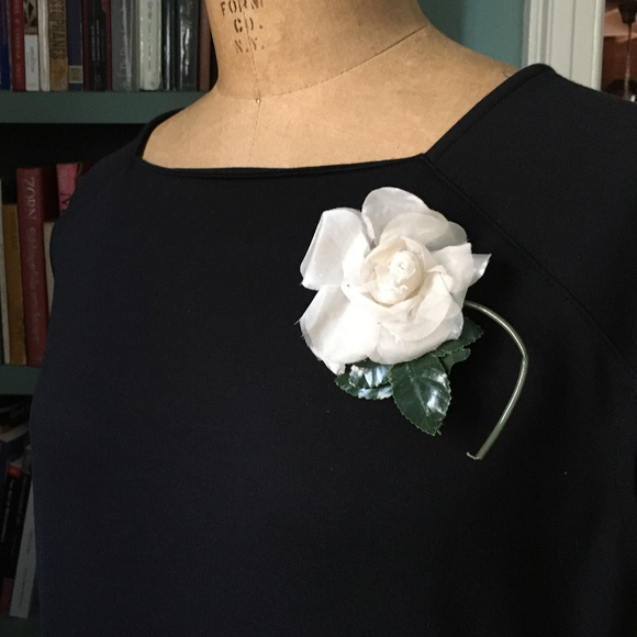 Camellia Flower Pin, Coco's favorite flower! - Picture 2 of 9